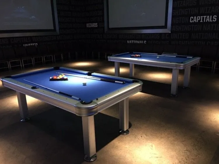 Billiards/Pool Table - 7 or 8 Foot