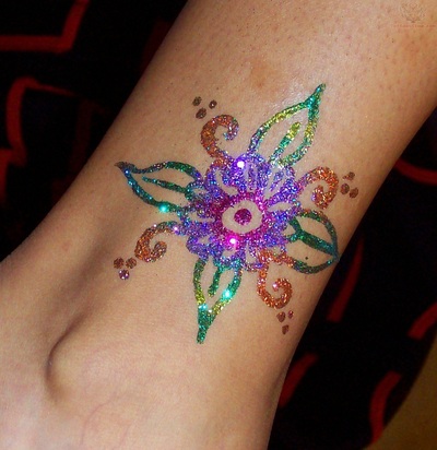 Glitter/Temporary/Henna Tattoos